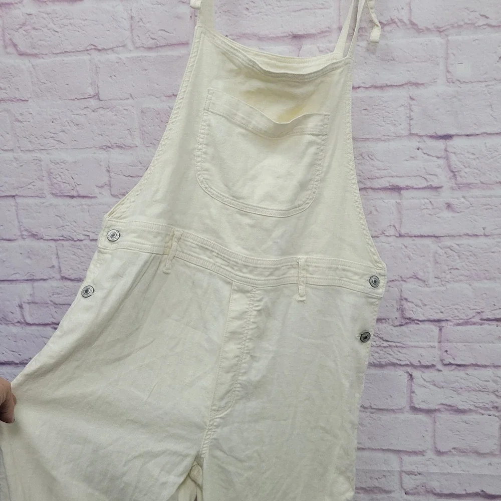 American Eagle Cream Linen Blend Overalls Jumpsuit L Wide Leg Boho Utility